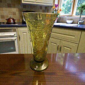 Vintage Indiana Glass Colony Harvest Grapes & Leaves Avocado Green Vase MCM